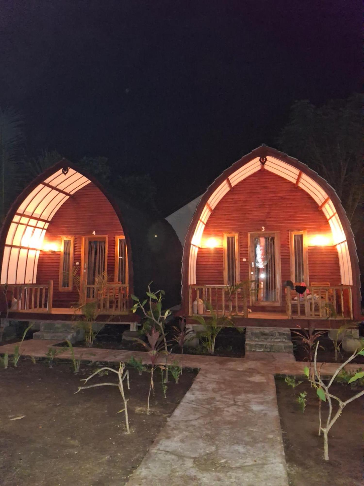 Masya Cottages Gili Trawangan Exterior photo