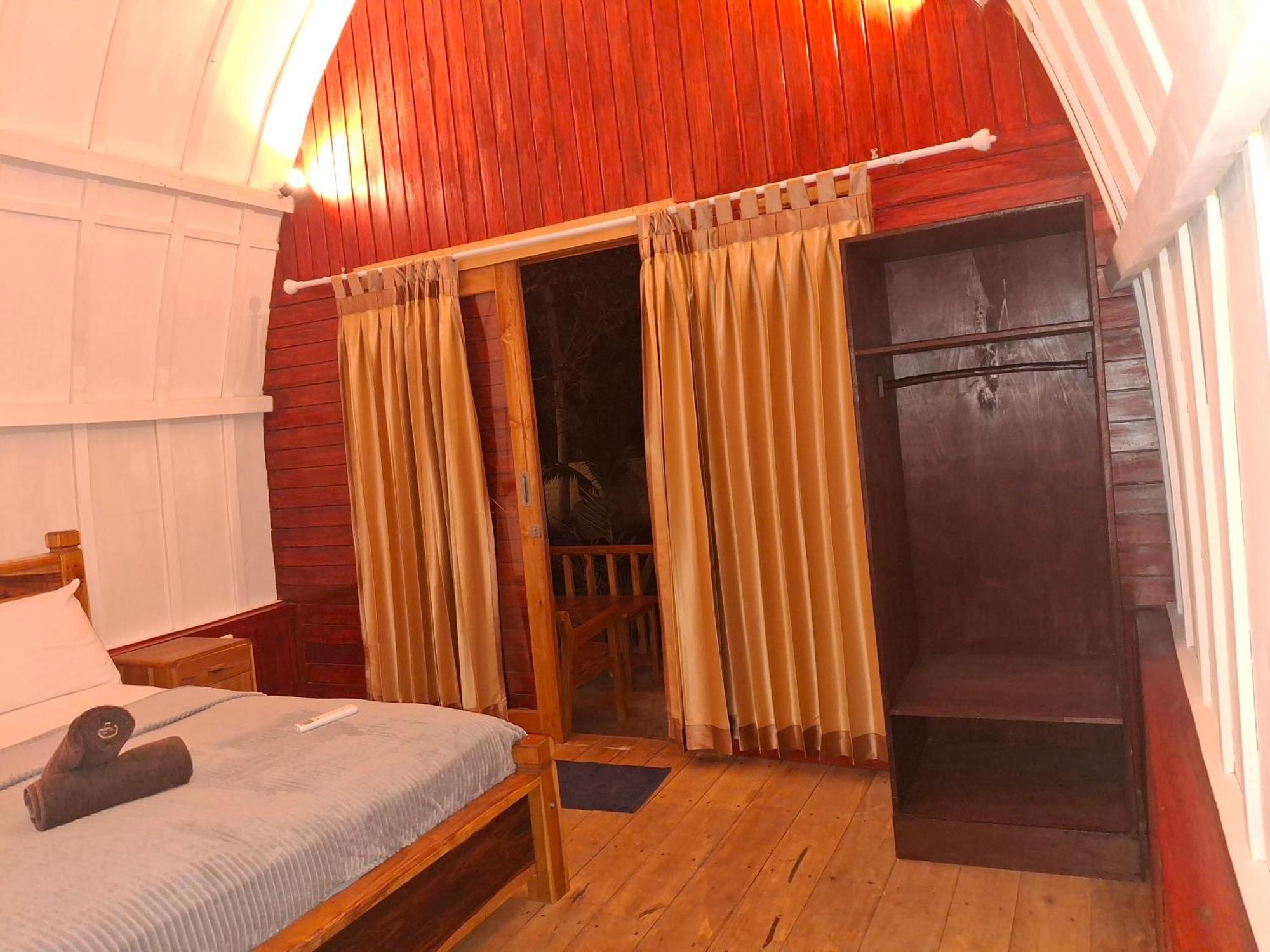 Masya Cottages Gili Trawangan Exterior photo